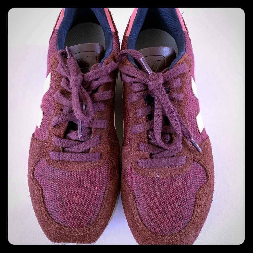 Veja sneakers, size 8